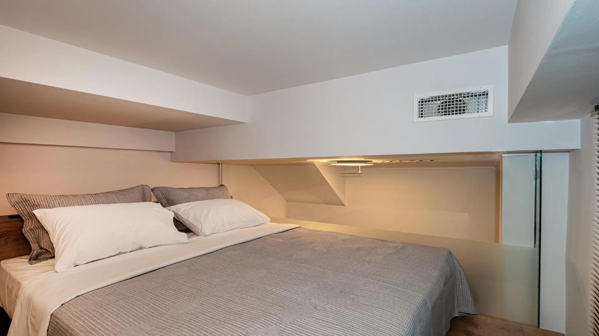 Dorado Accomodation Iraklion Appartement